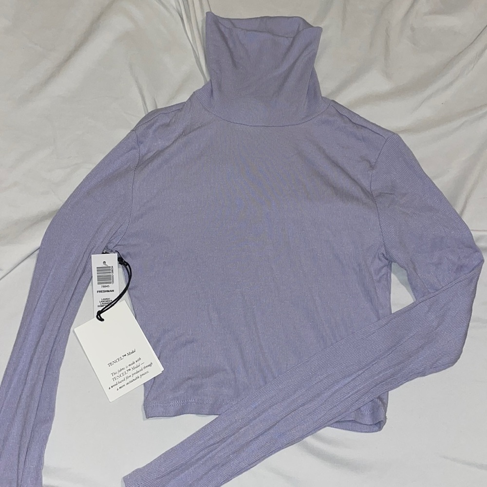 NWT Aritzia top